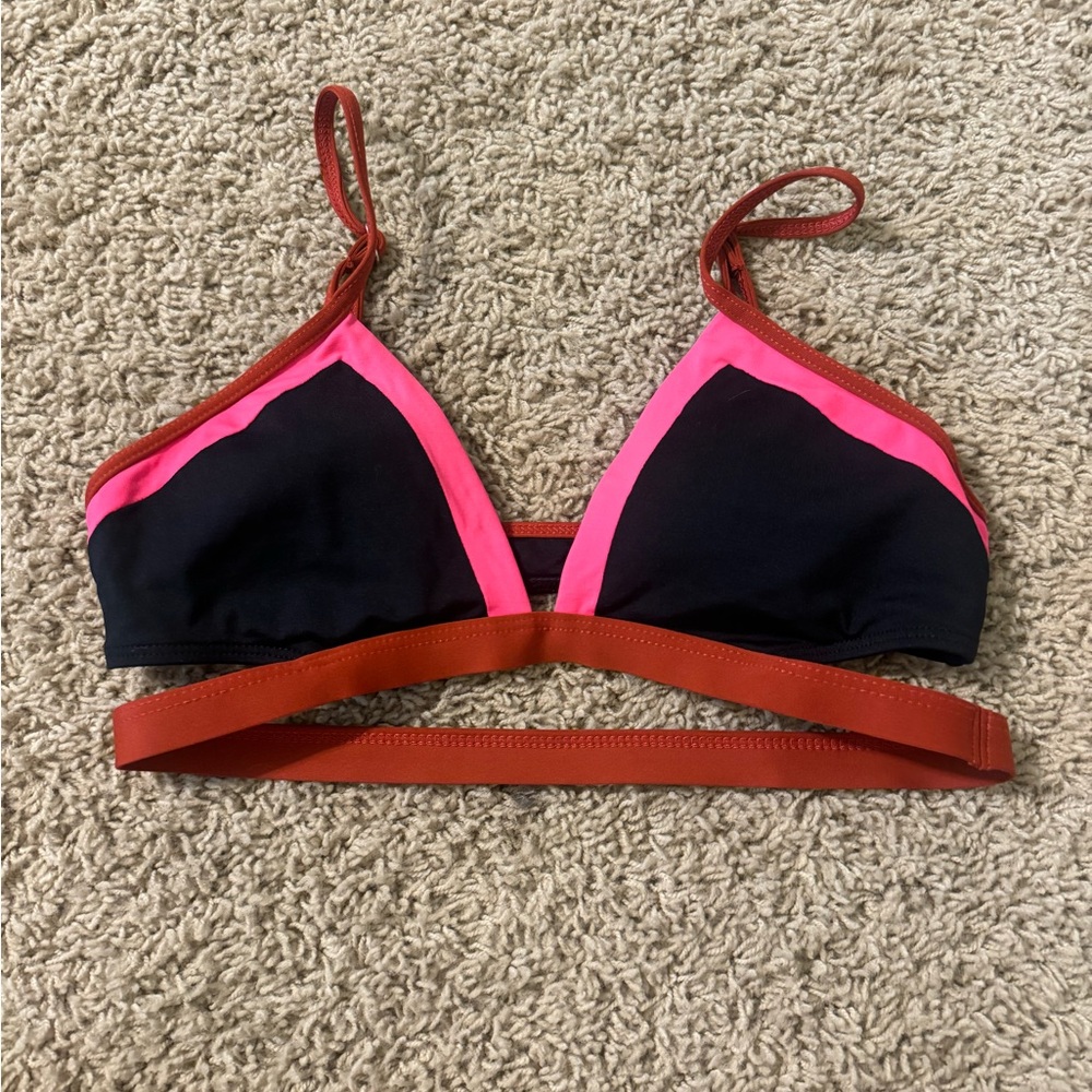 Stylish L-space Pink and Black Women's Swim Top